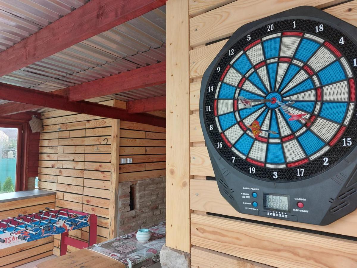 Koller Apartmanhaz Sárvár Exteriör bild